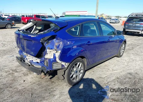 2015 Ford Focus Se z USA, uszkodzony, nr VIN 1FADP3K25FL384139